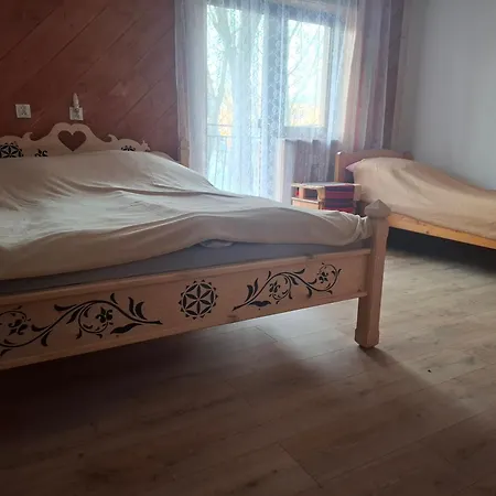 Pod Jasieniami -basen Plac Zabaw 3* Białka Tatrzańska