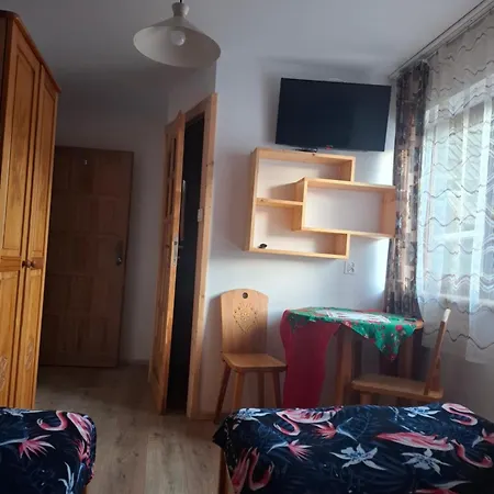 Pod Jasieniami -basen Plac Zabaw