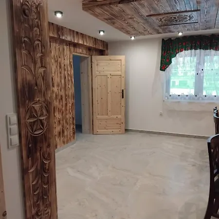 Pensjonat Pod Jasieniami -basen Plac Zabaw 3*